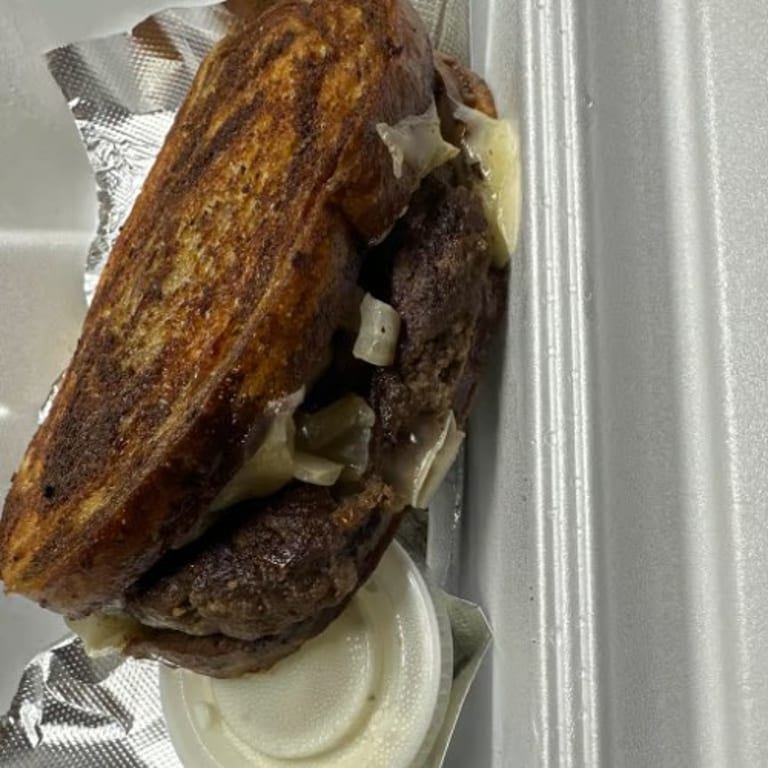 Patty Melt: A Cheesy American Classic
